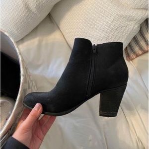 Heeled booties